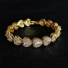 2022 New Arrivals 18CM Luxury Heart Rose Gold Silver Color Bracelet Bangle for Women Wedding Bride on Hand Gift Jewelry S5777